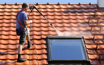 roof cleaning Quoyness